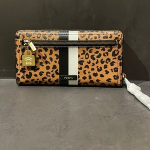 Fossil RFID Logan Zip
